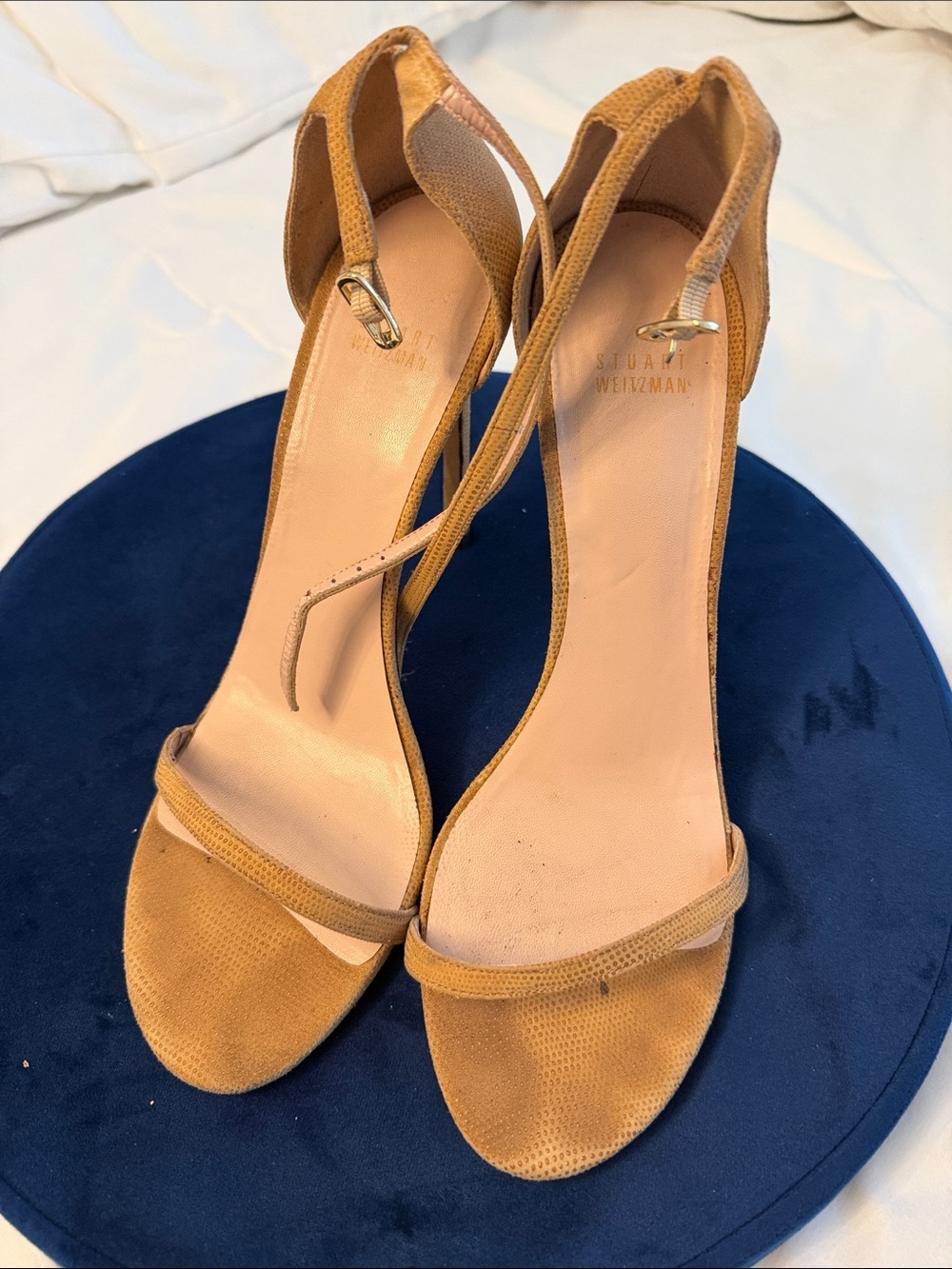 Stuart Weitzman Nudist Pan Goose Bump Napa
